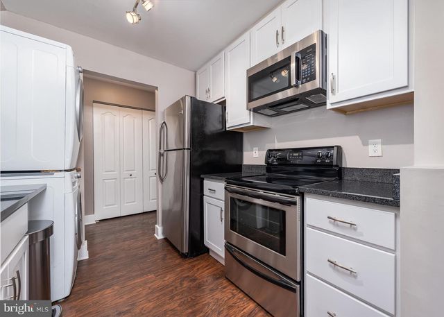 8583 FALLS RUN RD #L, Ellicott City, MD 21043
