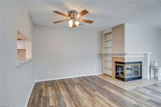 1330 Damyien ARCH, Chesapeake, VA 23320