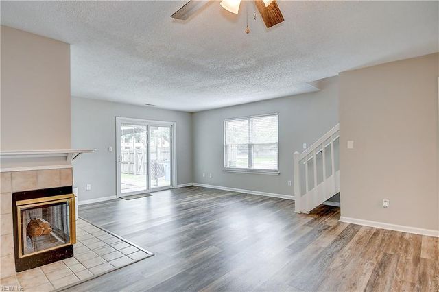 1330 Damyien ARCH, Chesapeake, VA 23320