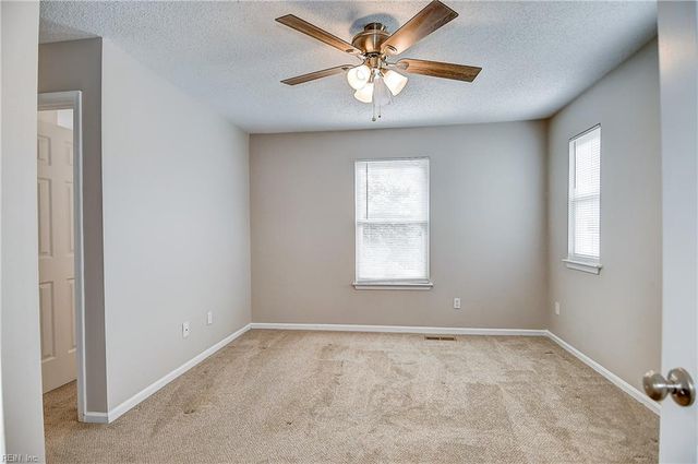 1330 Damyien ARCH, Chesapeake, VA 23320