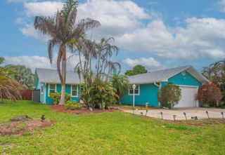 2674 SE Tiffany Avenue, Port Saint Lucie, FL 34952