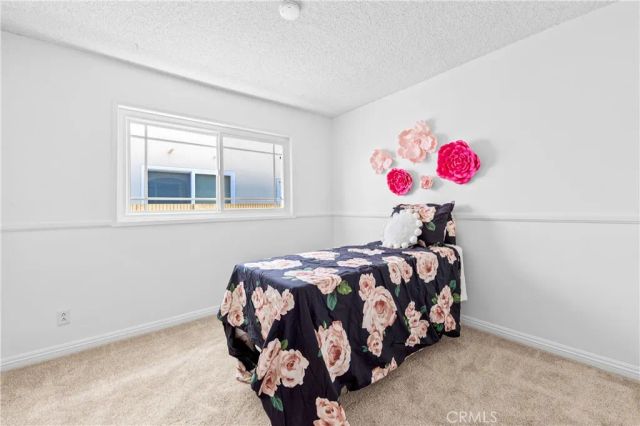 16372 Redlands, Huntington Beach, CA 92647