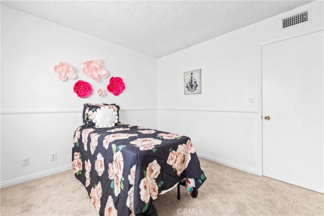 16372 Redlands, Huntington Beach, CA 92647