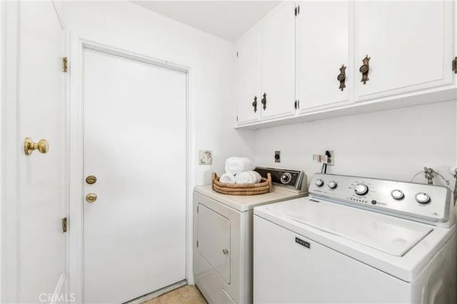 16372 Redlands, Huntington Beach, CA 92647