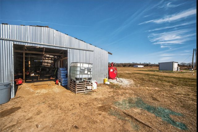 147 Emberson Chapel Road, Pilot Point, TX 76258