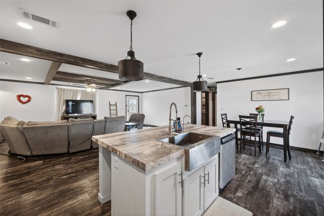 147 Emberson Chapel Road, Pilot Point, TX 76258