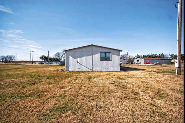 147 Emberson Chapel Road, Pilot Point, TX 76258