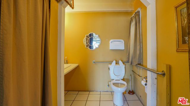 3430 W Slauson Avenue, Los Angeles, CA 90043
