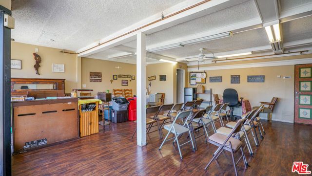 3430 W Slauson Avenue, Los Angeles, CA 90043