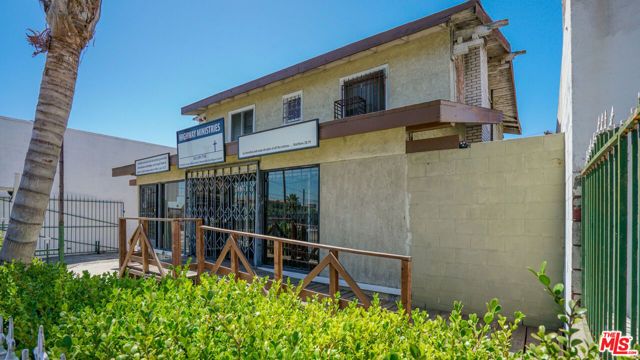 3430 W Slauson Avenue, Los Angeles, CA 90043