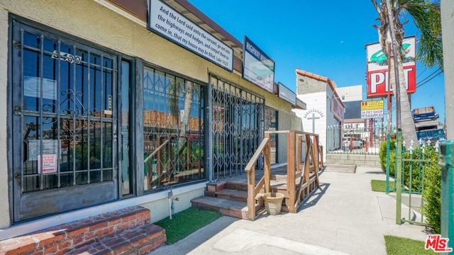 3430 W Slauson Avenue, Los Angeles, CA 90043