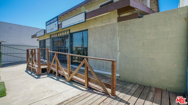 3430 W Slauson Avenue, Los Angeles, CA 90043