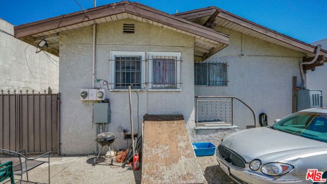 3430 W Slauson Avenue, Los Angeles, CA 90043