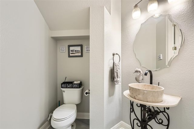4514 Harvey Penick DR, Round Rock, TX 78664