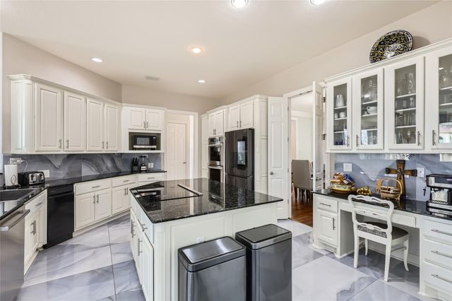 4514 Harvey Penick DR, Round Rock, TX 78664