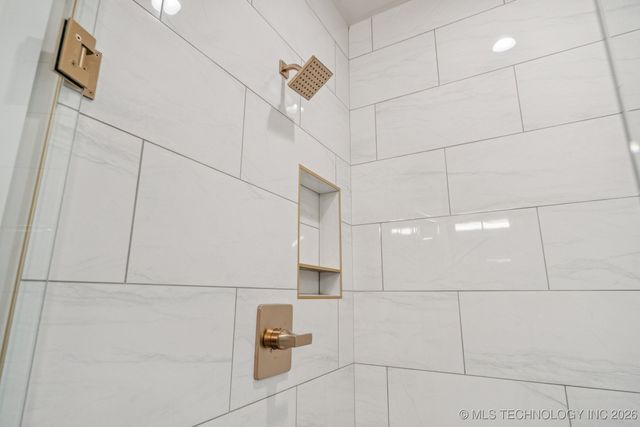 1300 N Beech Street, Broken Arrow, OK 74012