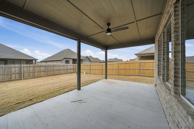 1300 N Beech Street, Broken Arrow, OK 74012