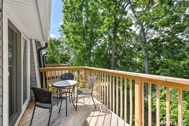 187 Flax Hill Road D11, Norwalk, CT 06854