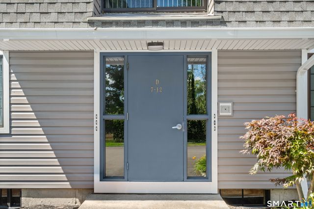 187 Flax Hill Road D11, Norwalk, CT 06854