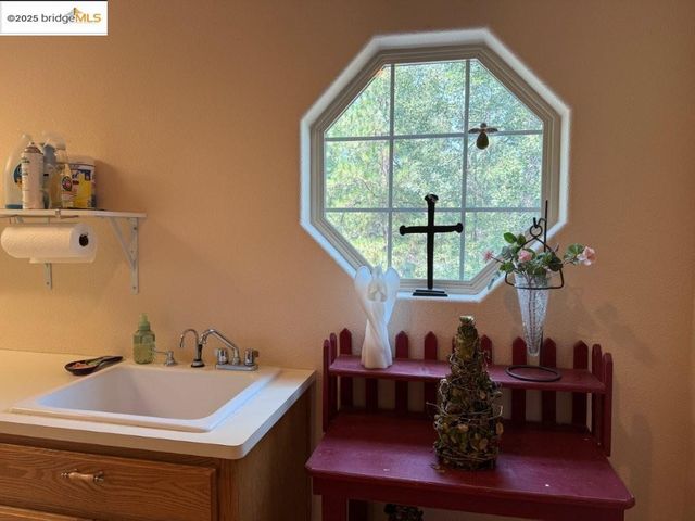 13166 Wells Fargo Dr., Groveland, CA 95321