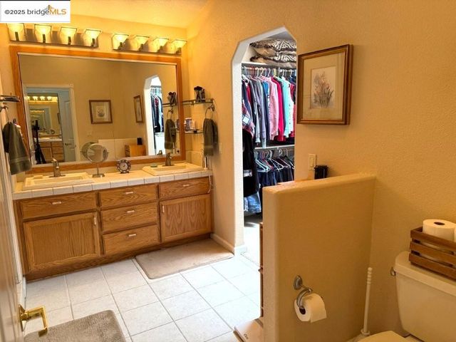 13166 Wells Fargo Dr., Groveland, CA 95321