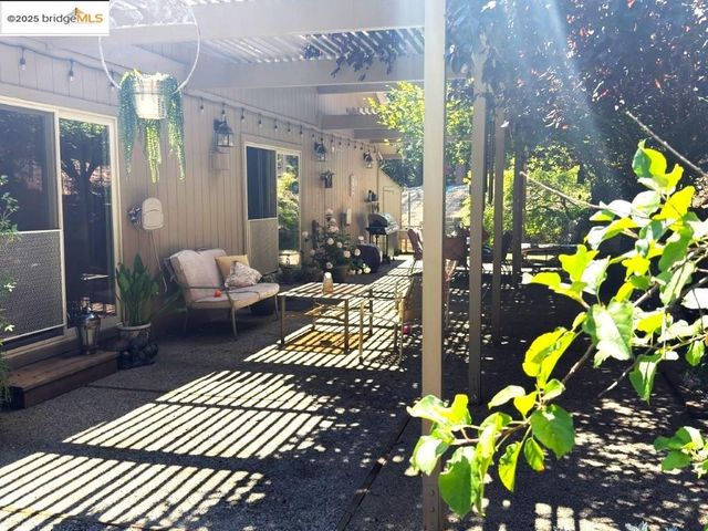 13166 Wells Fargo Dr., Groveland, CA 95321