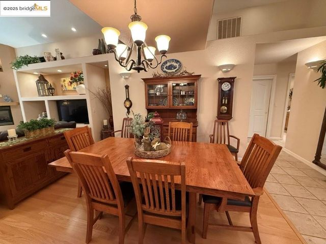 13166 Wells Fargo Dr., Groveland, CA 95321