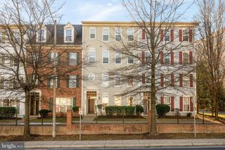 8093 GATEHOUSE RD #2, Falls Church, VA 22042