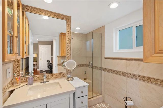 7901 Berger Avenue, Playa Del Rey, CA 90293
