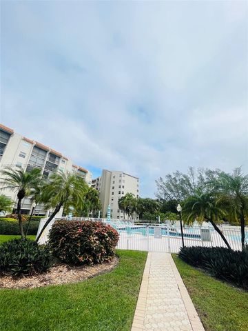 3940 Inverrary Boulevard 808A, Lauderhill, FL 33319