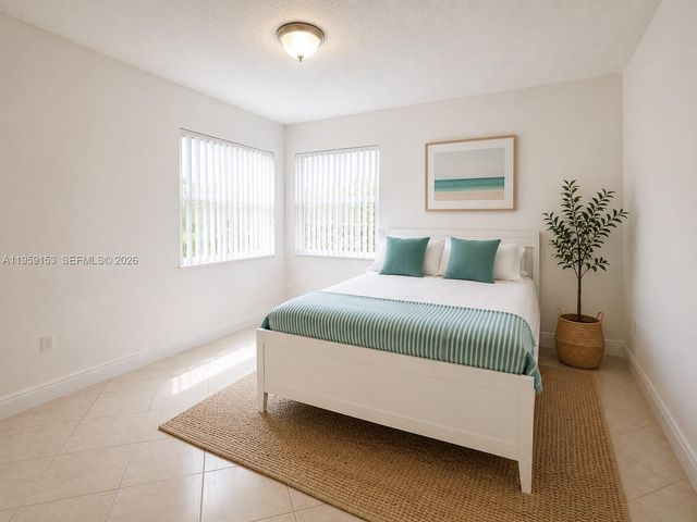 3940 Inverrary Boulevard 808A, Lauderhill, FL 33319