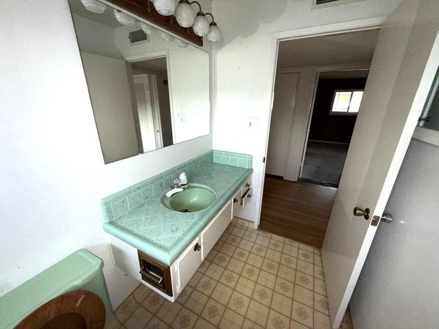 2608 Dorine Way, Sacramento, CA 95833