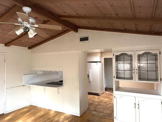 2608 Dorine Way, Sacramento, CA 95833