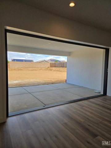 12020 Marquise Drive Drive, Bakersfield, CA 93306