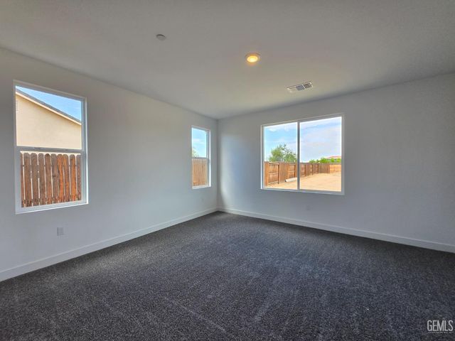 12020 Marquise Drive Drive, Bakersfield, CA 93306