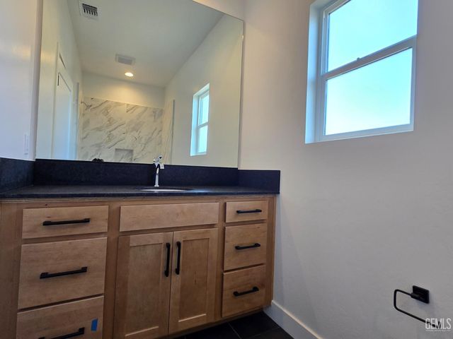 12020 Marquise Drive Drive, Bakersfield, CA 93306