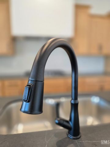 12020 Marquise Drive Drive, Bakersfield, CA 93306