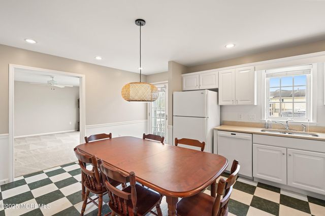 262 Evergreen Drive, Bayville, NJ 08721