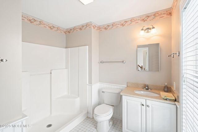 262 Evergreen Drive, Bayville, NJ 08721