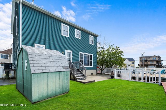 262 Evergreen Drive, Bayville, NJ 08721