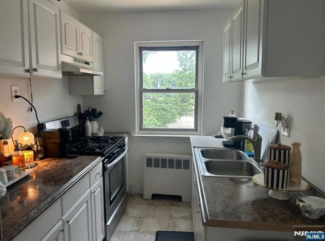 1480 Terrace 4, Teaneck, NJ 07666