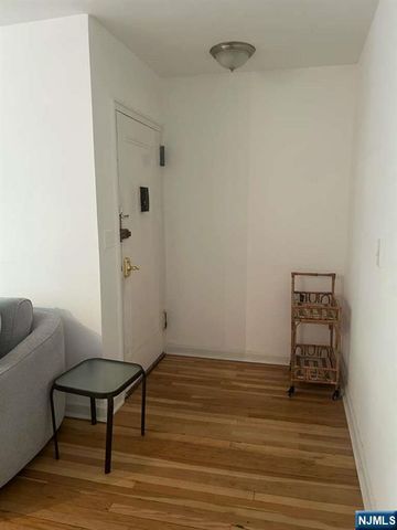 1480 Terrace 4, Teaneck, NJ 07666