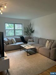 1480 Terrace 4, Teaneck, NJ 07666