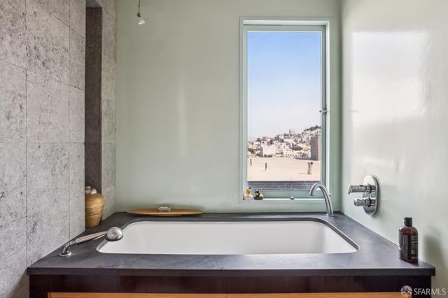 2508 Leavenworth Street, San Francisco, CA 94133