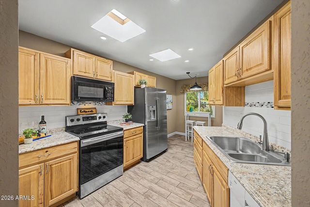 13852 N 109TH Avenue, Sun City, AZ 85351