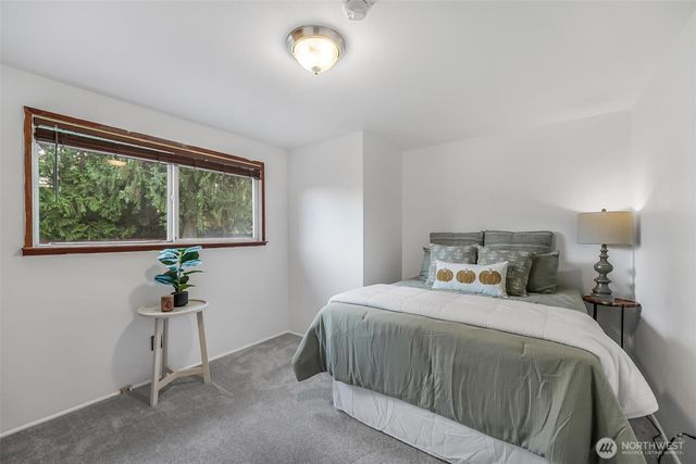 627 SW 305th Street, Federal Way, WA 98023