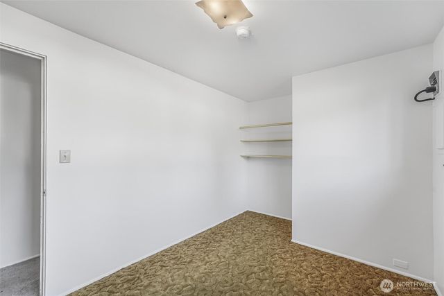 627 SW 305th Street, Federal Way, WA 98023