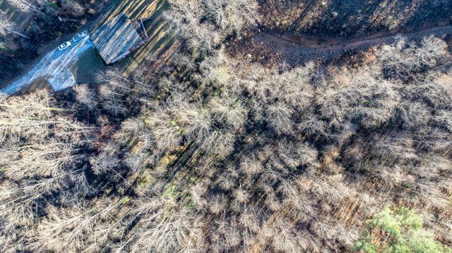 74 W Court Cemetery Road, Marion, NC 28752