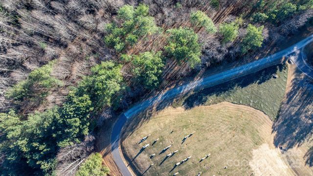 74 W Court Cemetery Road, Marion, NC 28752