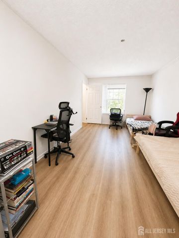 263 Prestwick Way, Edison, NJ 08820